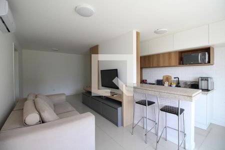 Sala de apartamento para alugar com 2 quartos, 80m² em Barra Olímpica, Rio de Janeiro