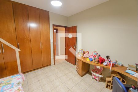 Quarto 2 de casa de condomínio para alugar com 3 quartos, 180m² em Recanto dos Coqueirais, Taubaté