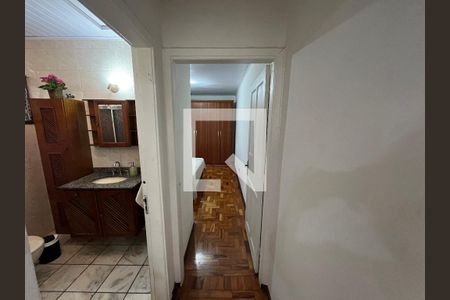 Corredor de casa à venda com 3 quartos, 147m² em Jardim Franca, São Paulo