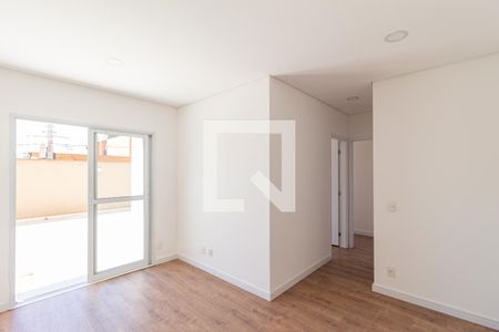 Sala de apartamento para alugar com 2 quartos, 122m² em Jardim das Belezas, Carapicuíba