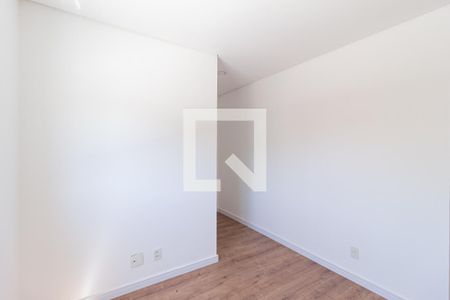 Suíte de apartamento para alugar com 2 quartos, 122m² em Jardim das Belezas, Carapicuíba