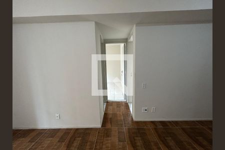 Corredor de apartamento para alugar com 2 quartos, 60m² em Campinho, Rio de Janeiro