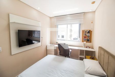 Quarto de apartamento à venda com 1 quarto, 46m² em Jardim Tupanci, Barueri