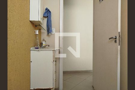 Lavabo de casa à venda com 3 quartos, 216m² em Chácara Seis de Outubro, São Paulo