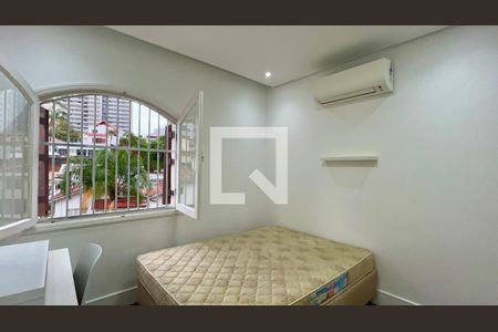 Quarto 1 de apartamento para alugar com 3 quartos, 75m² em Jardim das Bandeiras, São Paulo