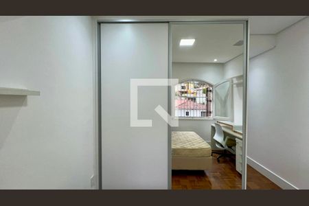 Quarto 1 de apartamento para alugar com 3 quartos, 75m² em Jardim das Bandeiras, São Paulo