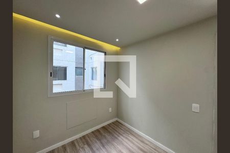 Quarto 2 de apartamento para alugar com 2 quartos, 43m² em Recreio dos Bandeirantes, Rio de Janeiro