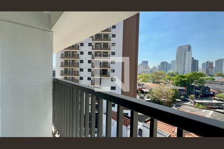 Varanda de kitnet/studio à venda com 1 quarto, 27m² em Pinheiros, São Paulo