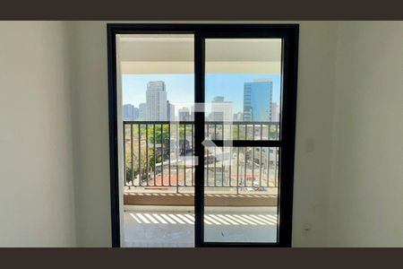 Varanda de kitnet/studio à venda com 1 quarto, 27m² em Pinheiros, São Paulo