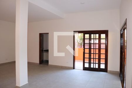 Sala de casa de condomínio para alugar com 3 quartos, 210m² em Chácara Pavoeiro, Cotia