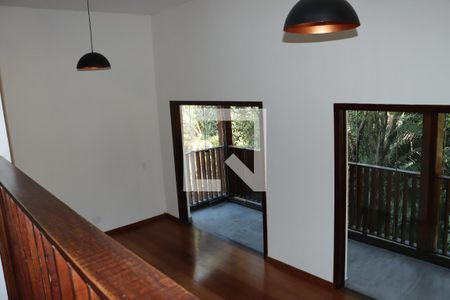 Sala 2 de casa de condomínio para alugar com 3 quartos, 210m² em Chácara Pavoeiro, Cotia