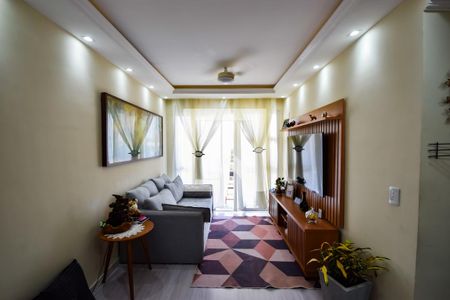 Sala de apartamento à venda com 2 quartos, 60m² em Todos Os Santos, Rio de Janeiro