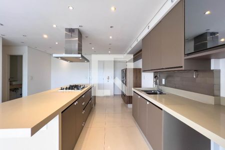 Sala/Cozinha de apartamento para alugar com 3 quartos, 115m² em Vila Monumento, São Paulo