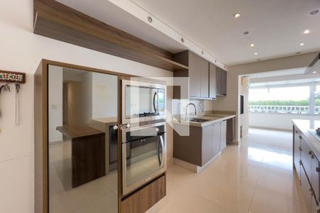 Sala/Cozinha de apartamento para alugar com 3 quartos, 115m² em Vila Monumento, São Paulo