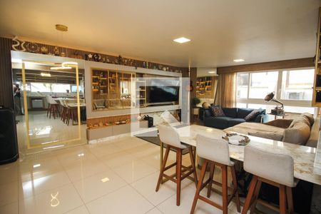 Sala de apartamento para alugar com 3 quartos, 165m² em Cristal, Porto Alegre