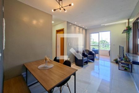 Sala de apartamento para alugar com 2 quartos, 62m² em Aviação, Praia Grande