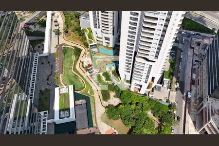 Jardim de apartamento à venda com 4 quartos, 229m² em Chácara Santo Antônio (Zona Sul), São Paulo