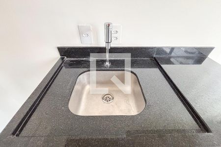 Sala/Cozinha de apartamento à venda com 1 quarto, 80m² em Cerqueira César, São Paulo