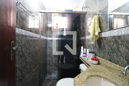 Banheiro Social de apartamento para alugar com 3 quartos, 70m² em Chácaras Tubalina E Quartel, Uberlândia