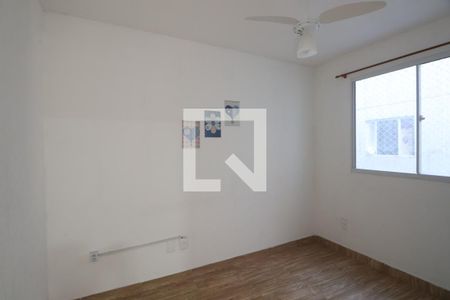 Quarto 2 de apartamento à venda com 2 quartos, 42m² em Rio Branco, Canoas