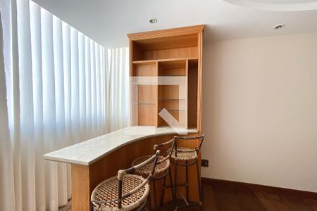 Sala de apartamento para alugar com 3 quartos, 180m² em Sion, Belo Horizonte