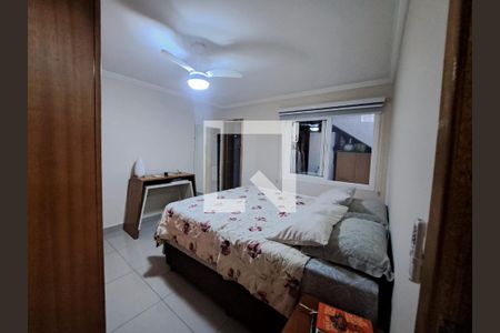 Quarto Suíte de casa para alugar com 3 quartos, 248m² em Quitaúna, Osasco