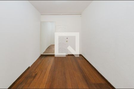 Sala de casa para alugar com 2 quartos, 90m² em João Pinheiro, Belo Horizonte