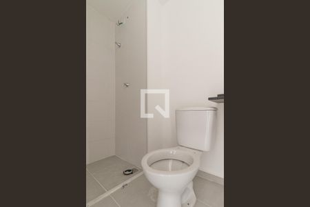 Banheiro de kitnet/studio à venda com 1 quarto, 25m² em Vila Olímpia, São Paulo