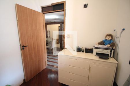 Quarto 1 de casa para alugar com 3 quartos, 420m² em Inconfidentes, Contagem
