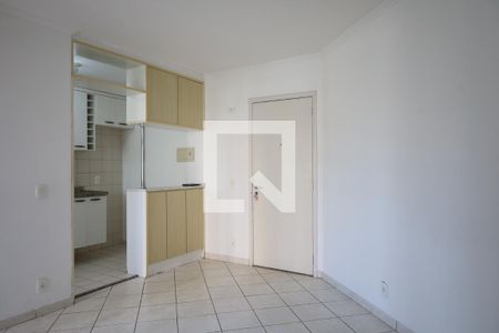 Sala de apartamento à venda com 2 quartos, 48m² em Jd Alzira, São Paulo
