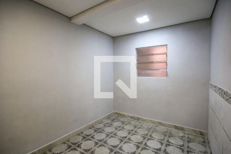 Quarto 1 de casa para alugar com 2 quartos, 70m² em Jardim Maristela, São Paulo