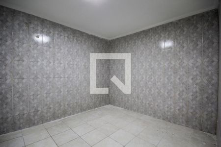 Quarto 2 de casa para alugar com 2 quartos, 70m² em Jardim Maristela, São Paulo