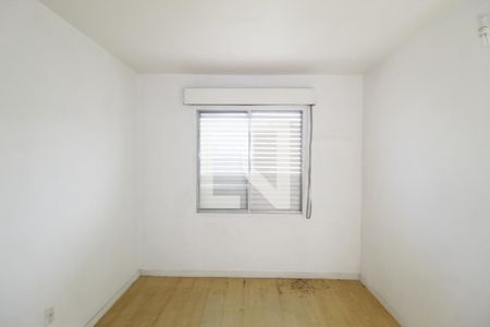 Quarto 1 de apartamento à venda com 2 quartos, 47m² em Agronomia, Porto Alegre