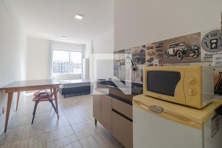 Studio de kitnet/studio para alugar com 1 quarto, 28m² em Azenha, Porto Alegre