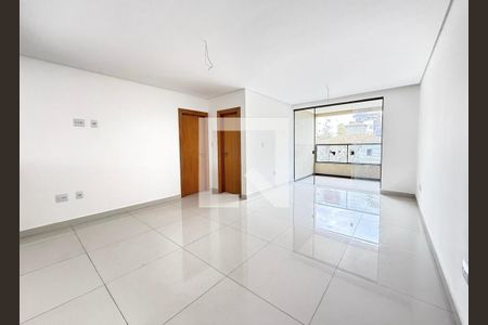 Apartamento à venda com 4 quartos, 130m² em Castelo, Belo Horizonte