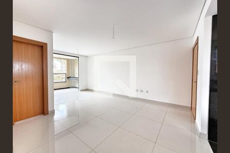 Apartamento à venda com 4 quartos, 130m² em Castelo, Belo Horizonte