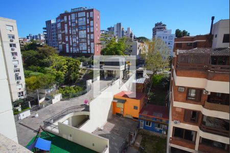 Sala - Vista de apartamento para alugar com 3 quartos, 106m² em Mont’serrat, Porto Alegre