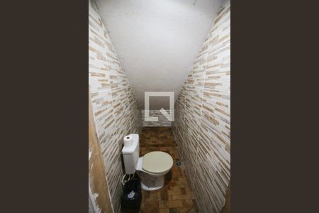 Lavabo de casa para alugar com 2 quartos, 200m² em Maracanã, Praia Grande