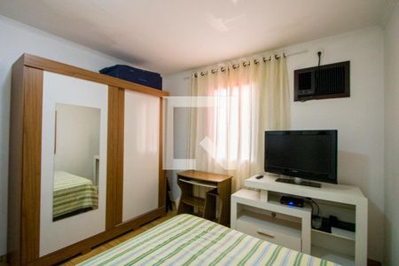 Quarto 1 de casa para alugar com 3 quartos, 320m² em Vila Scarpelli, Santo André