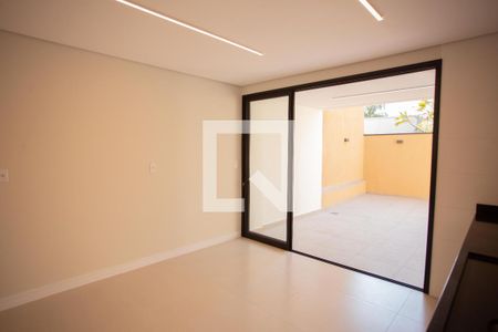 Sala/Cozinha de casa à venda com 2 quartos, 72m² em Mandaqui, São Paulo