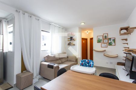 Sala / Cozinha  de apartamento para alugar com 2 quartos, 52m² em Cidade Líder, São Paulo