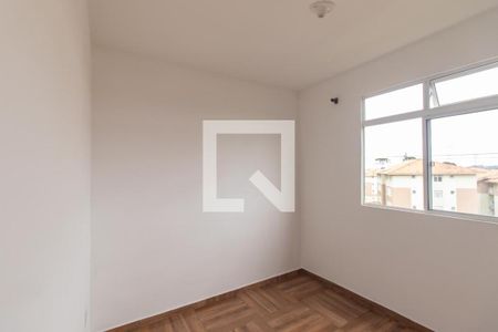 Quarto 2 de apartamento para alugar com 2 quartos, 44m² em Campo de Santana, Curitiba