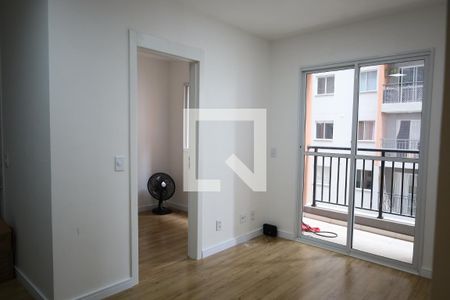 Sala/Cozinha de apartamento para alugar com 2 quartos, 37m² em Vila Isa, São Paulo