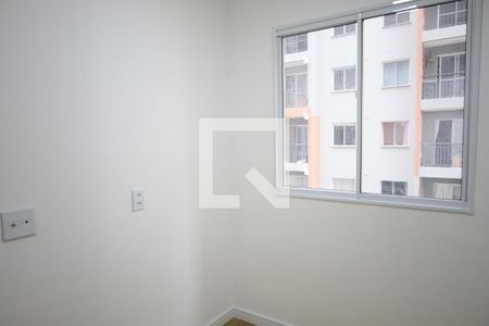 Quarto 1 de apartamento para alugar com 2 quartos, 37m² em Vila Isa, São Paulo