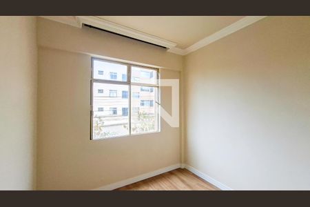 Quarto 2 de apartamento para alugar com 2 quartos, 81m² em Paraíso, Belo Horizonte