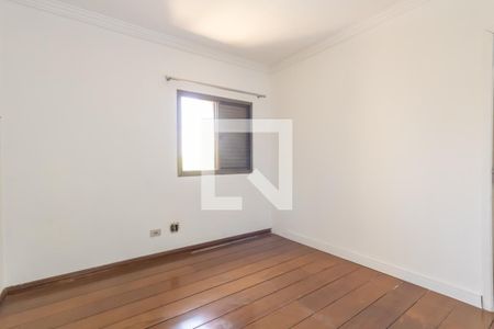 Quarto  de apartamento à venda com 4 quartos, 225m² em Jardim Osasco, Osasco