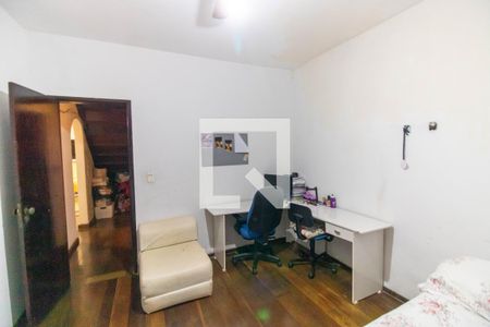 Quarto de casa de condomínio para alugar com 4 quartos, 700m² em Pendotiba, Niterói