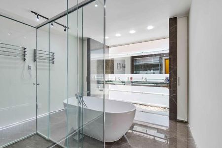 Foto 16 de casa à venda com 5 quartos, 469m² em Jardim Marajoara, São Paulo