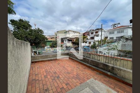 Varanda de casa à venda com 5 quartos, 145m² em Jardim Bonfiglioli, São Paulo