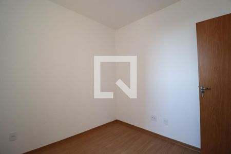 Quarto  de apartamento para alugar com 2 quartos, 44m² em Morada da Colina, Uberlândia